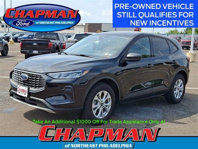 new 2025 Ford Escape car, priced at $25,535