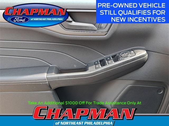 new 2025 Ford Escape car, priced at $25,535
