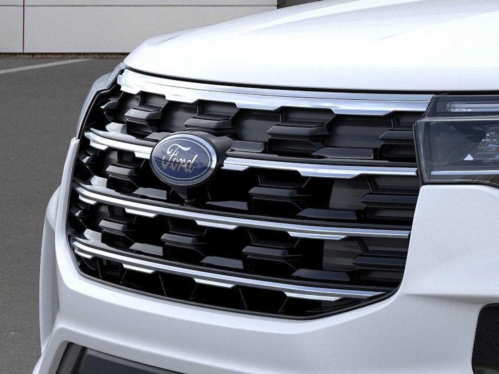 new 2025 Ford Explorer car, priced at $46,588
