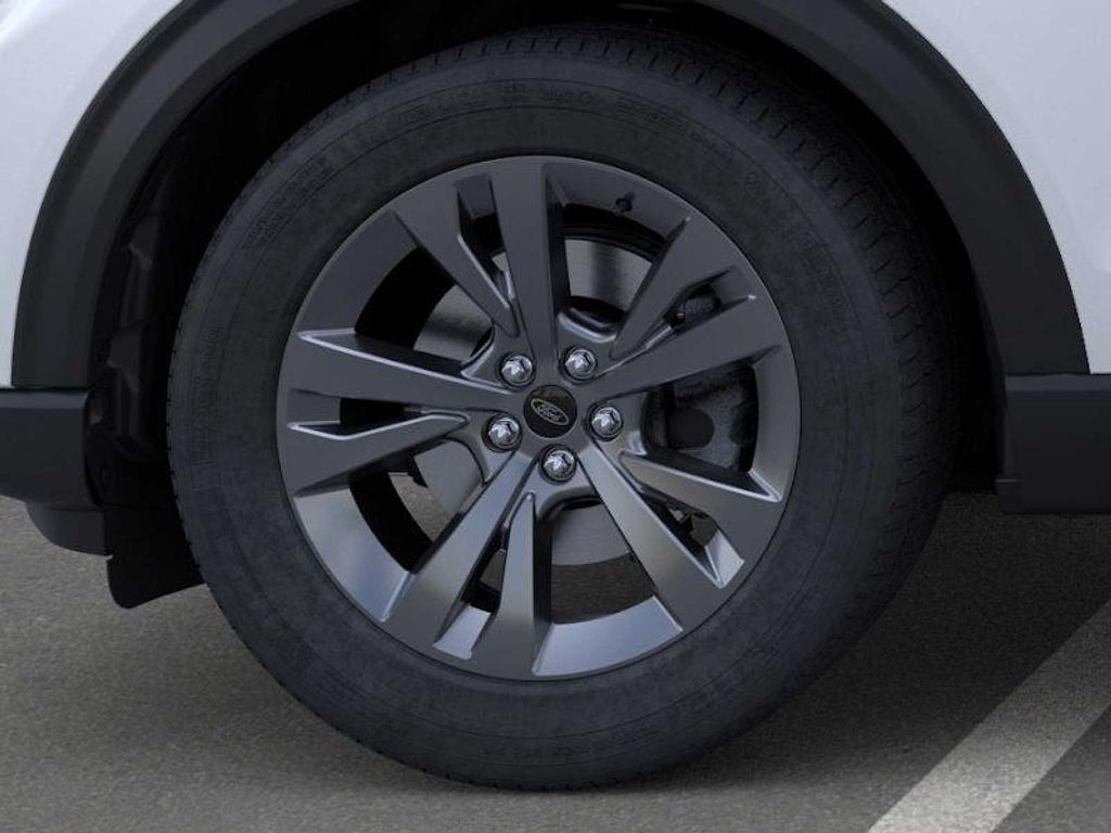 new 2025 Ford Explorer car, priced at $46,588