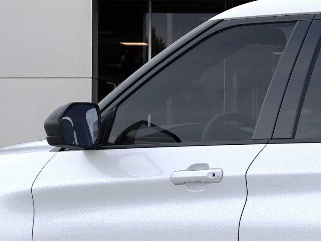 new 2025 Ford Explorer car, priced at $40,087