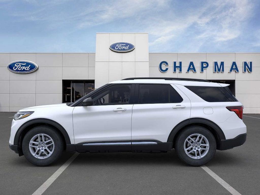 new 2025 Ford Explorer car, priced at $40,087