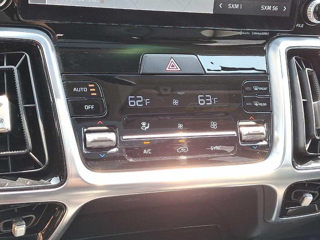 used 2022 Kia Sorento car, priced at $27,718