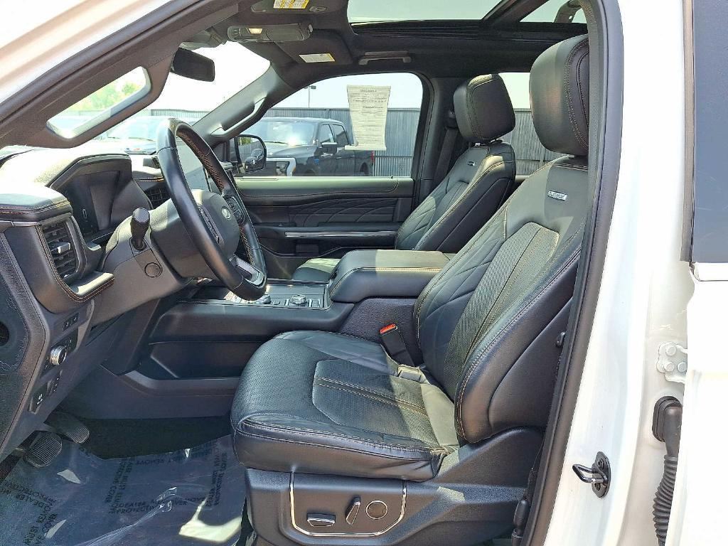 used 2022 Ford Expedition car, priced at $47,035