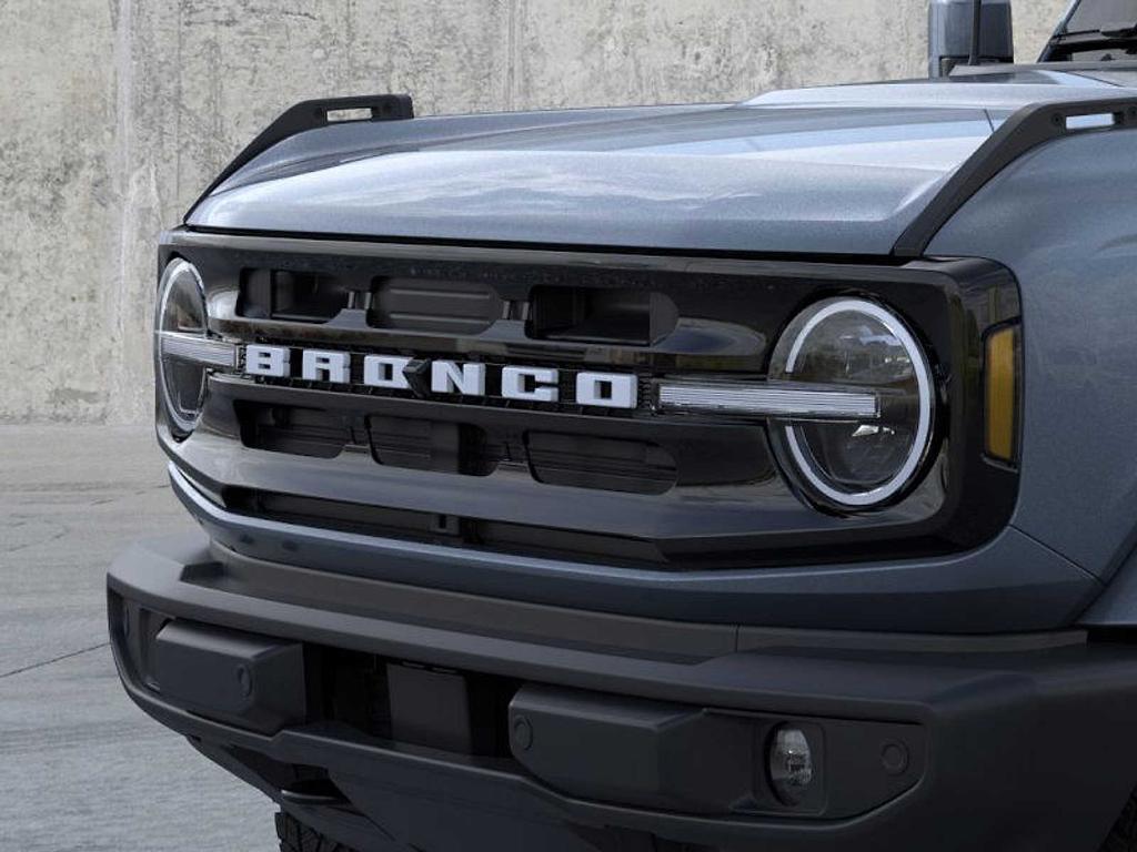 new 2025 Ford Bronco car, priced at $51,387