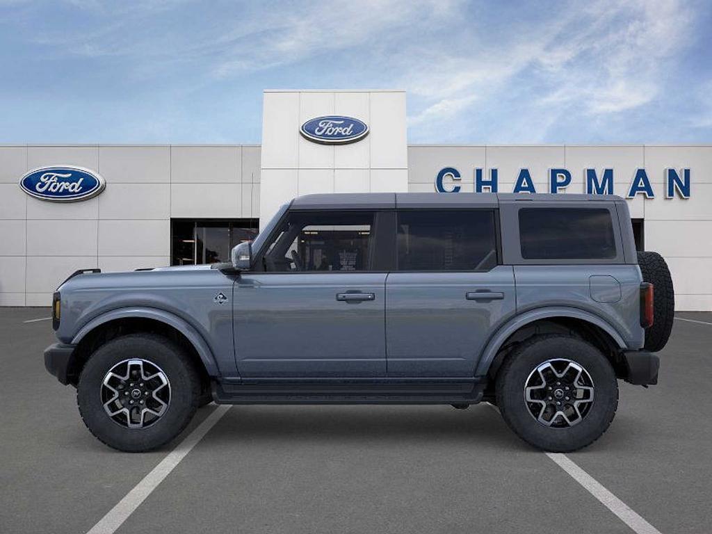 new 2025 Ford Bronco car, priced at $51,387