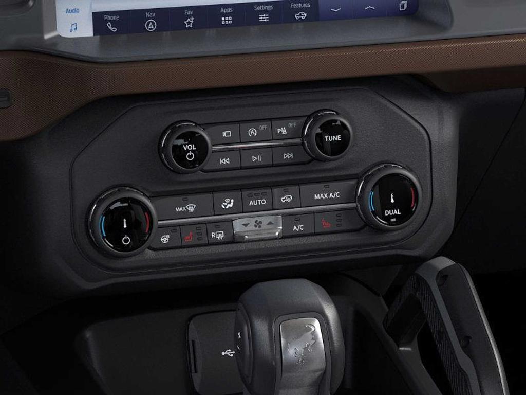 new 2024 Ford Bronco car, priced at $44,798