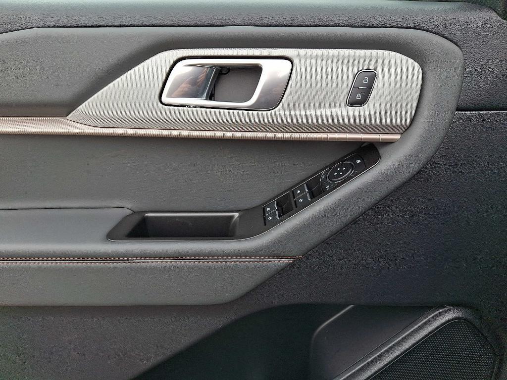 used 2025 Ford Explorer car, priced at $43,999