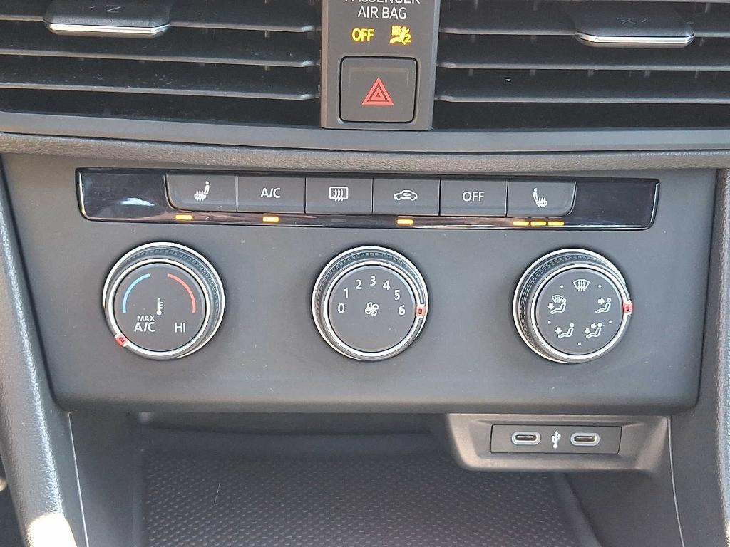 used 2024 Volkswagen Jetta car, priced at $22,123
