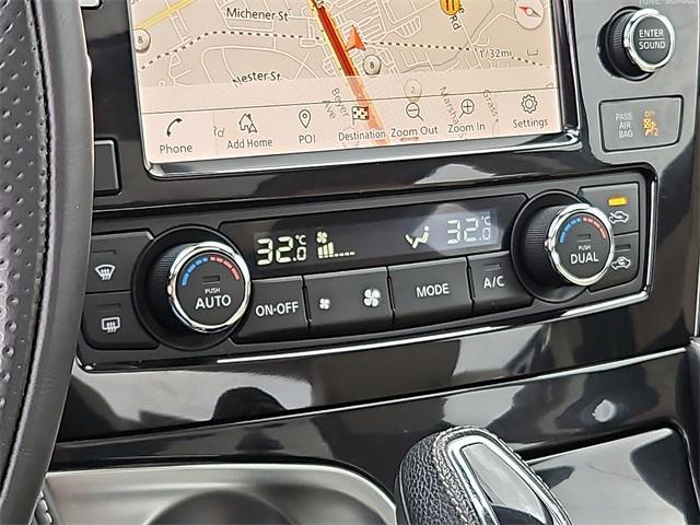 used 2023 Nissan Maxima car, priced at $33,999