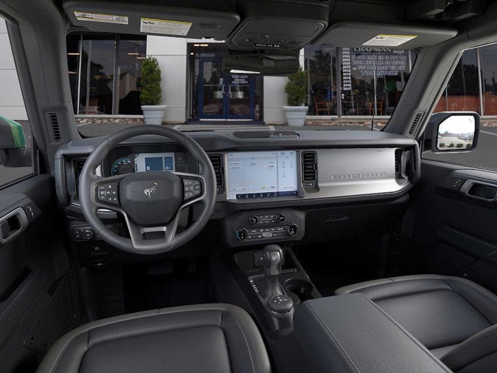 new 2025 Ford Bronco car, priced at $51,017