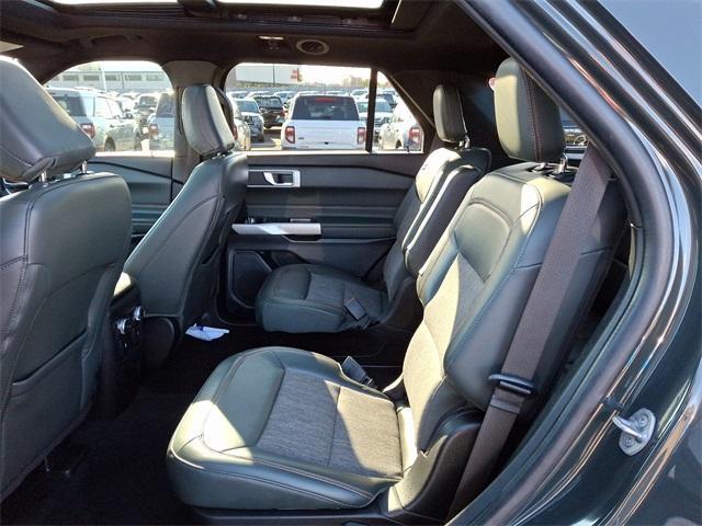 used 2022 Ford Explorer car, priced at $34,239