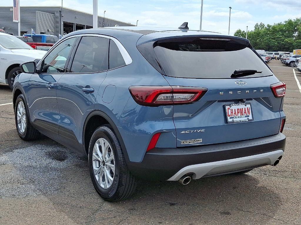 used 2023 Ford Escape car, priced at $22,874