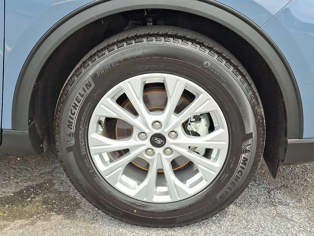 used 2023 Ford Escape car, priced at $22,874