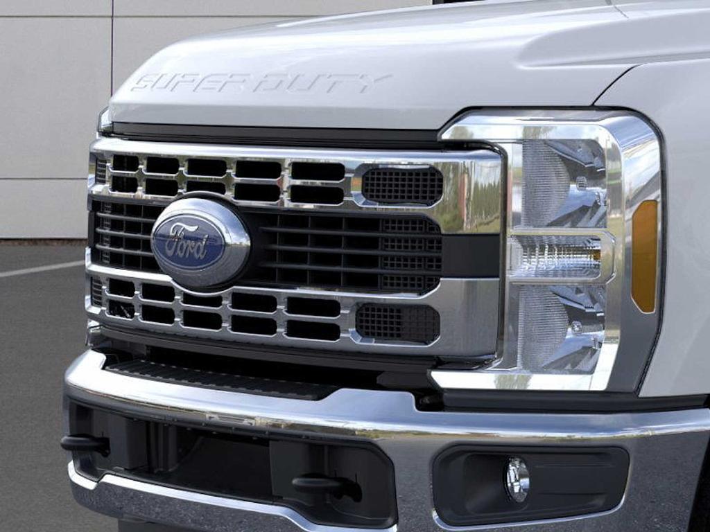 new 2025 Ford F-350 car, priced at $56,495