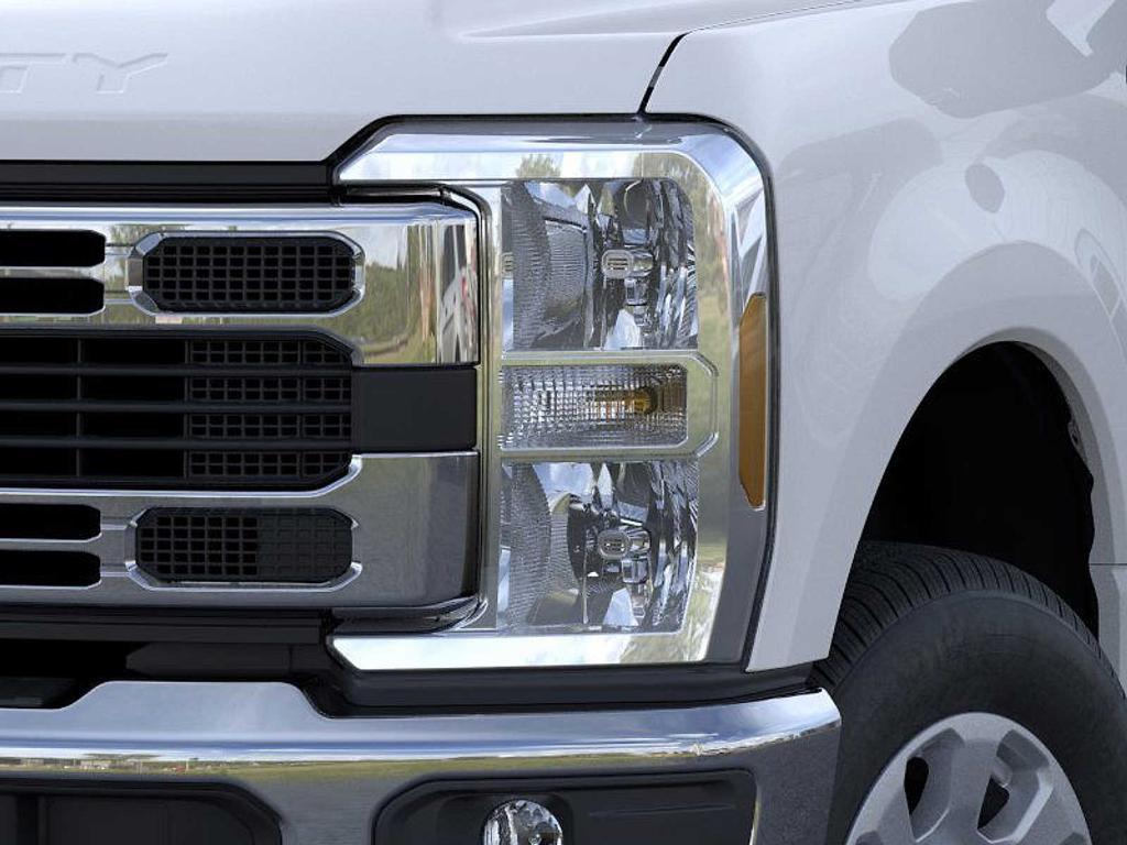 new 2025 Ford F-350 car, priced at $56,495
