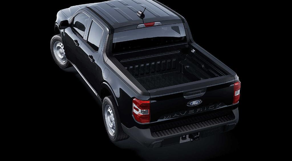 new 2025 Ford Maverick car, priced at $29,235