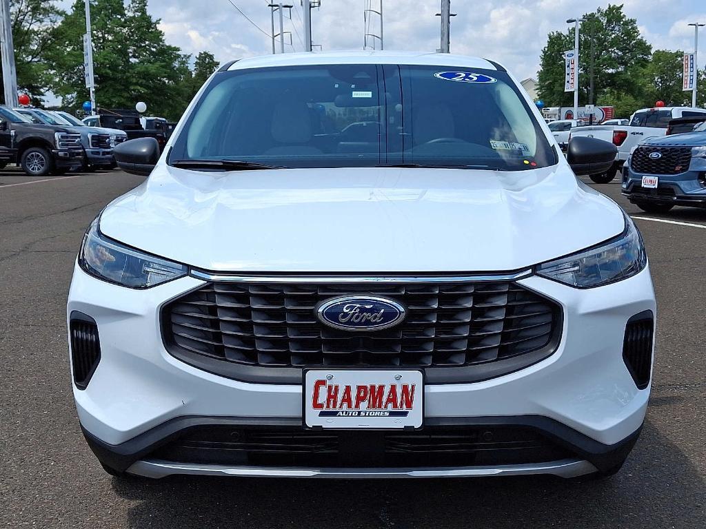 new 2025 Ford Escape car, priced at $22,299