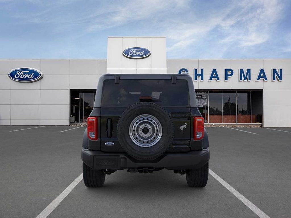 new 2025 Ford Bronco car, priced at $40,360