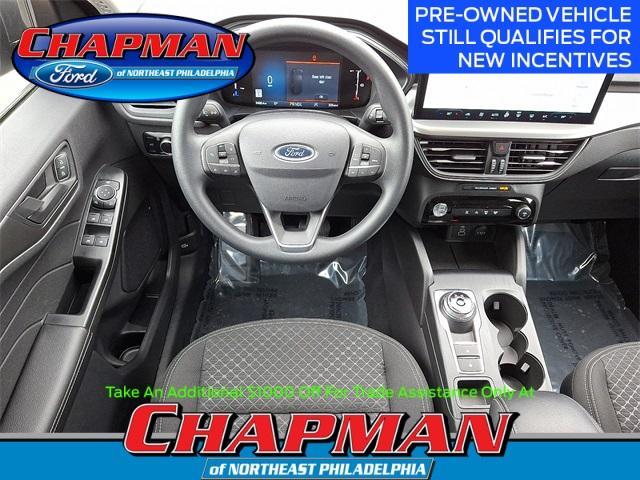 new 2025 Ford Escape car, priced at $26,138