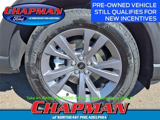 new 2025 Ford Explorer car, priced at $43,724