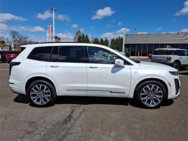 used 2023 Cadillac XT6 car, priced at $32,070