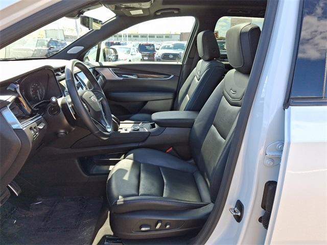 used 2023 Cadillac XT6 car, priced at $32,070