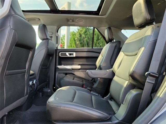 used 2022 Ford Explorer car, priced at $29,430