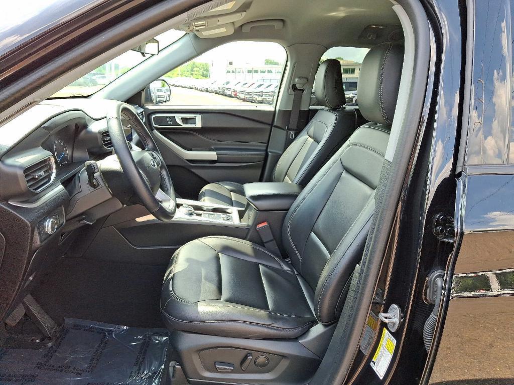 used 2022 Ford Explorer car, priced at $23,299