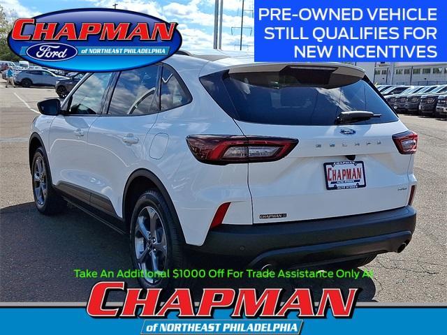 new 2025 Ford Escape car, priced at $26,181
