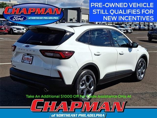 new 2025 Ford Escape car, priced at $26,181