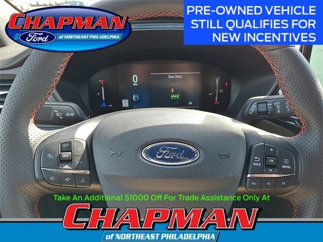 new 2025 Ford Escape car, priced at $26,181