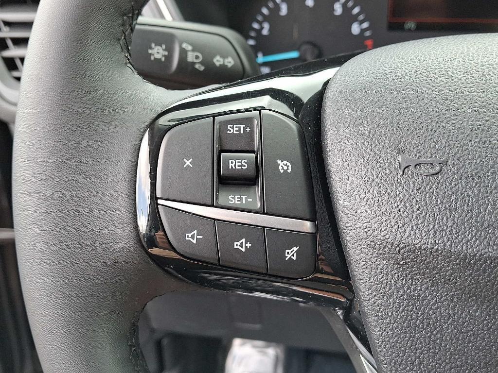 used 2022 Ford Escape car, priced at $21,363