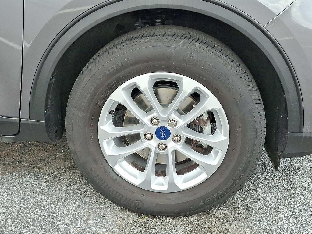 used 2022 Ford Escape car, priced at $21,363