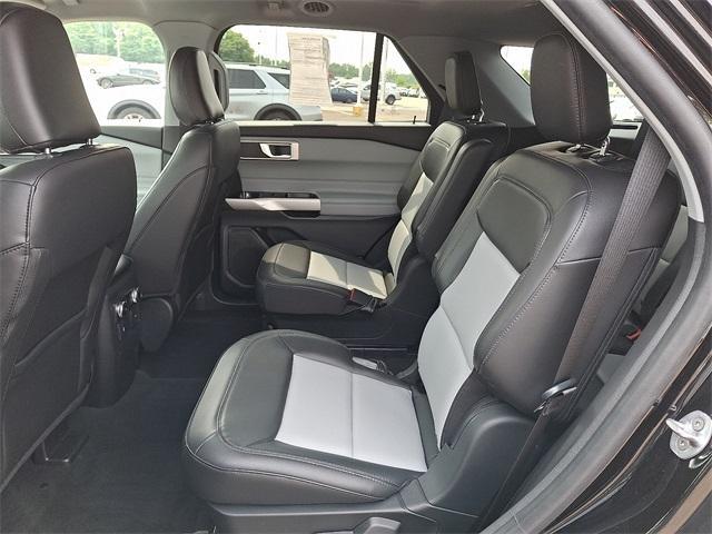 used 2022 Ford Explorer car, priced at $29,604