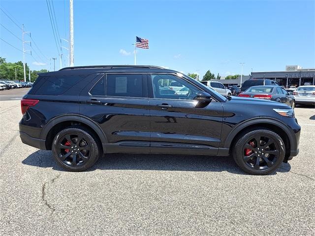 used 2022 Ford Explorer car, priced at $32,108