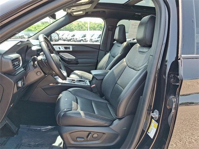 used 2022 Ford Explorer car, priced at $32,108