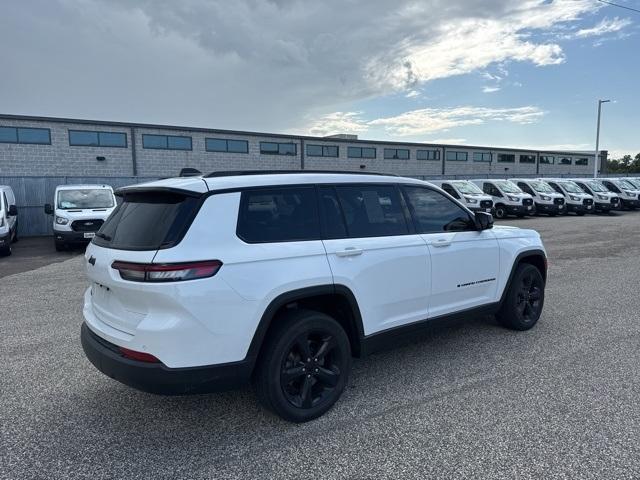 used 2021 Jeep Grand Cherokee L car, priced at $29,999