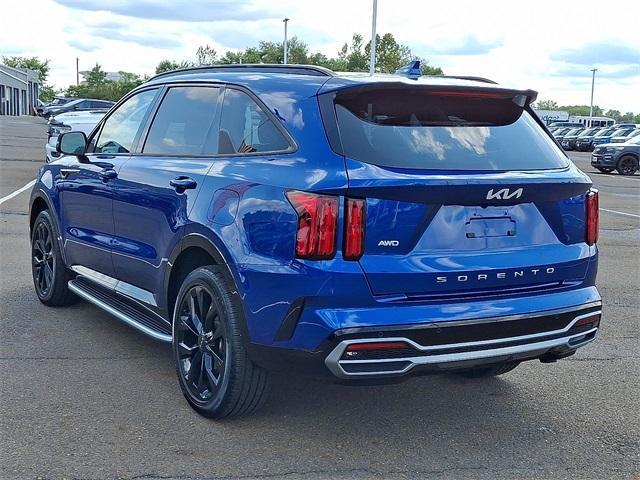 used 2022 Kia Sorento car, priced at $29,799