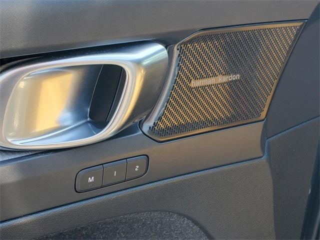 used 2022 Volvo XC40 car, priced at $32,370