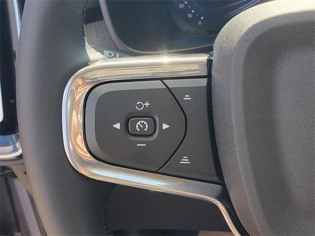 new 2026 Volvo XC40 car, priced at $48,150