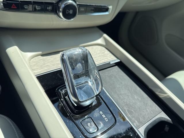 used 2022 Volvo XC60 car, priced at $39,845