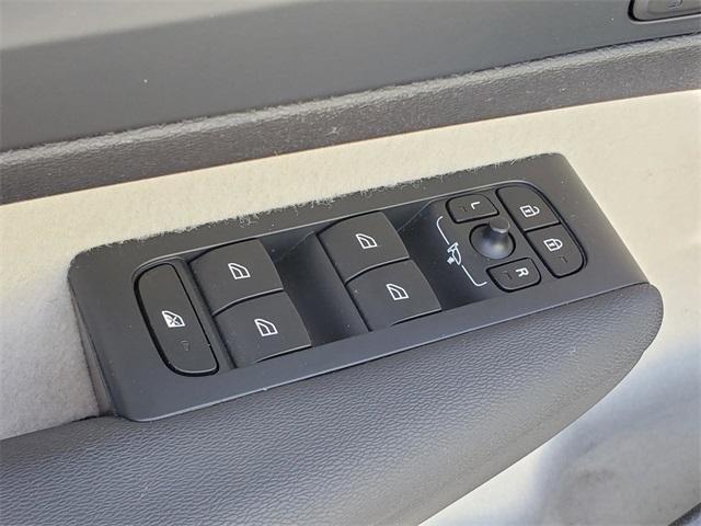used 2023 Volvo XC40 car, priced at $31,500