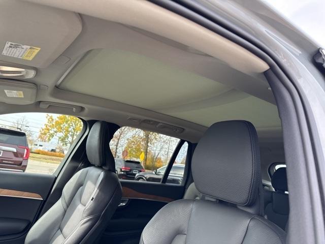 used 2024 Volvo XC90 Recharge Plug-In Hybrid car, priced at $51,000