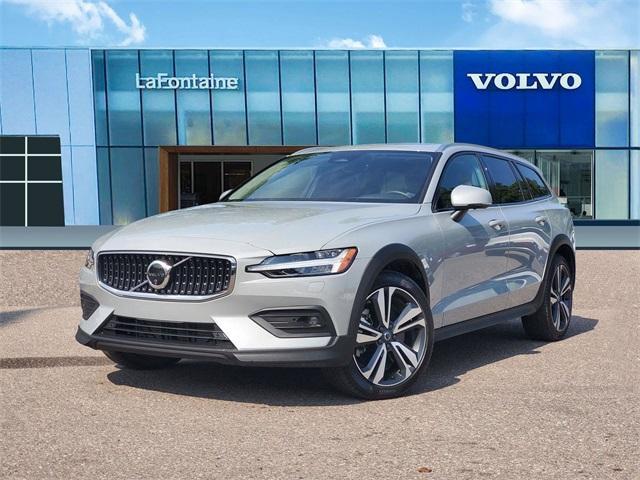 used 2025 Volvo V60 Cross Country car, priced at $48,000