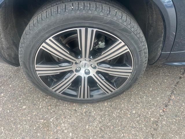 used 2022 Volvo XC90 car, priced at $40,500
