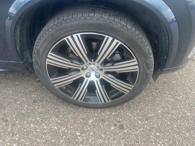 used 2022 Volvo XC90 car, priced at $40,500