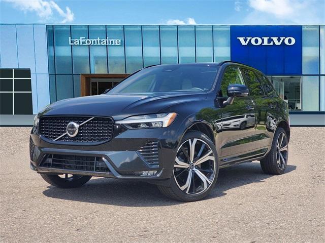 used 2022 Volvo XC60 car, priced at $39,000