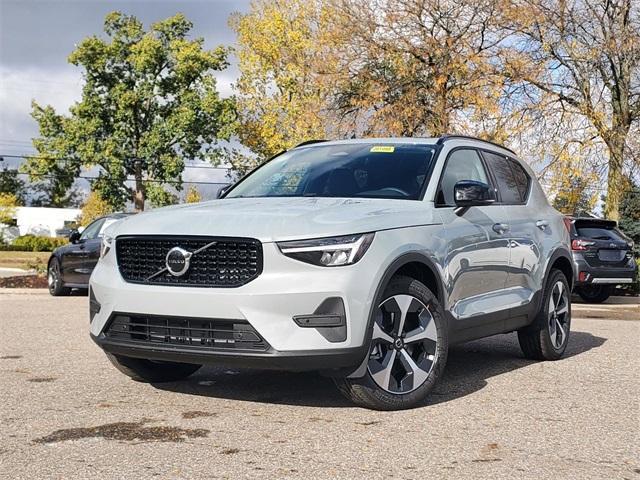 new 2026 Volvo XC40 car, priced at $46,000