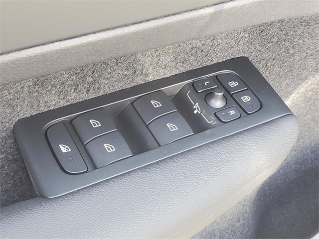 new 2026 Volvo XC40 car, priced at $48,150